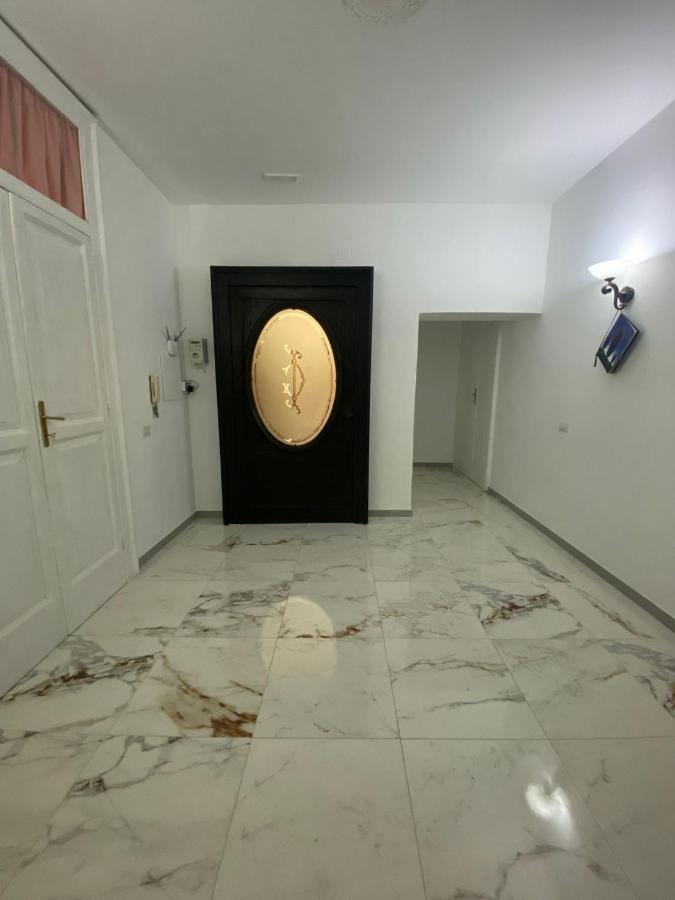Campo Di Marte Bed & Breakfast Napoli Bagian luar foto
